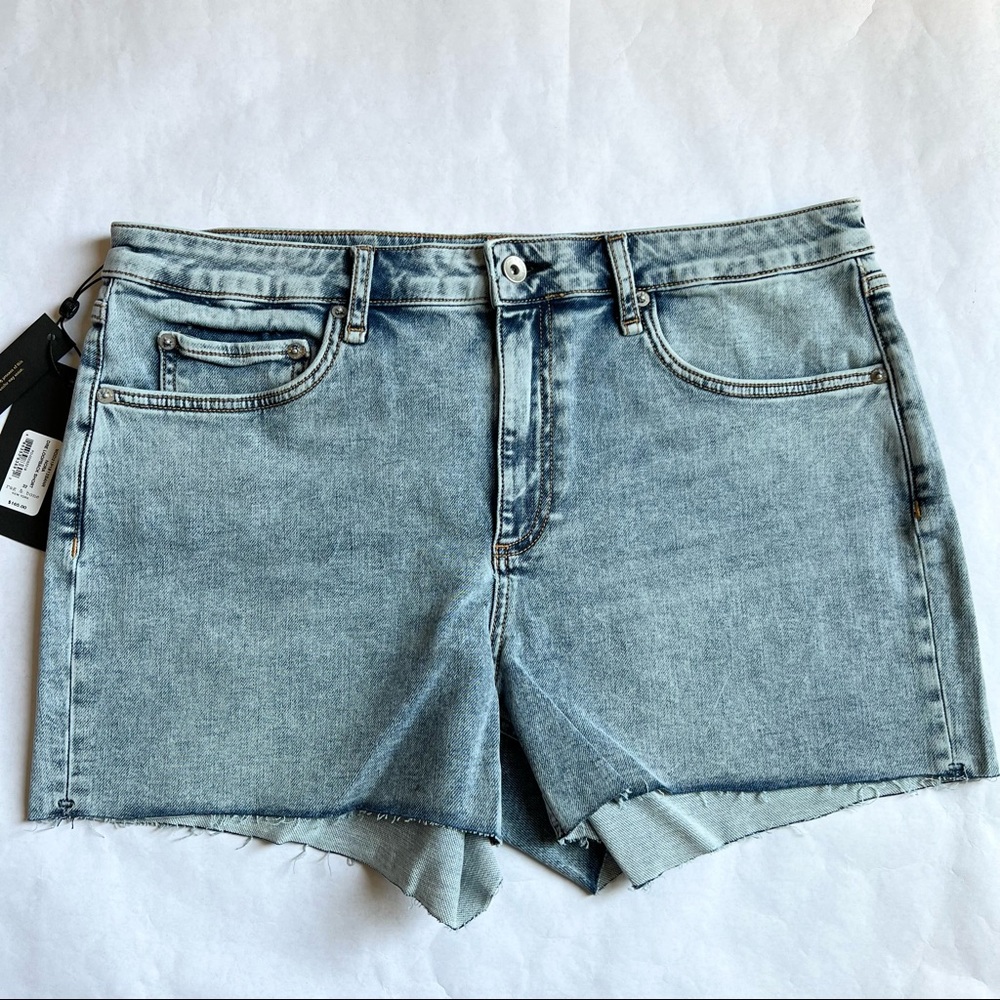 Rag & Bone Dre Low-Rise Short Nora Slim Fit Loopback Jean Size 32